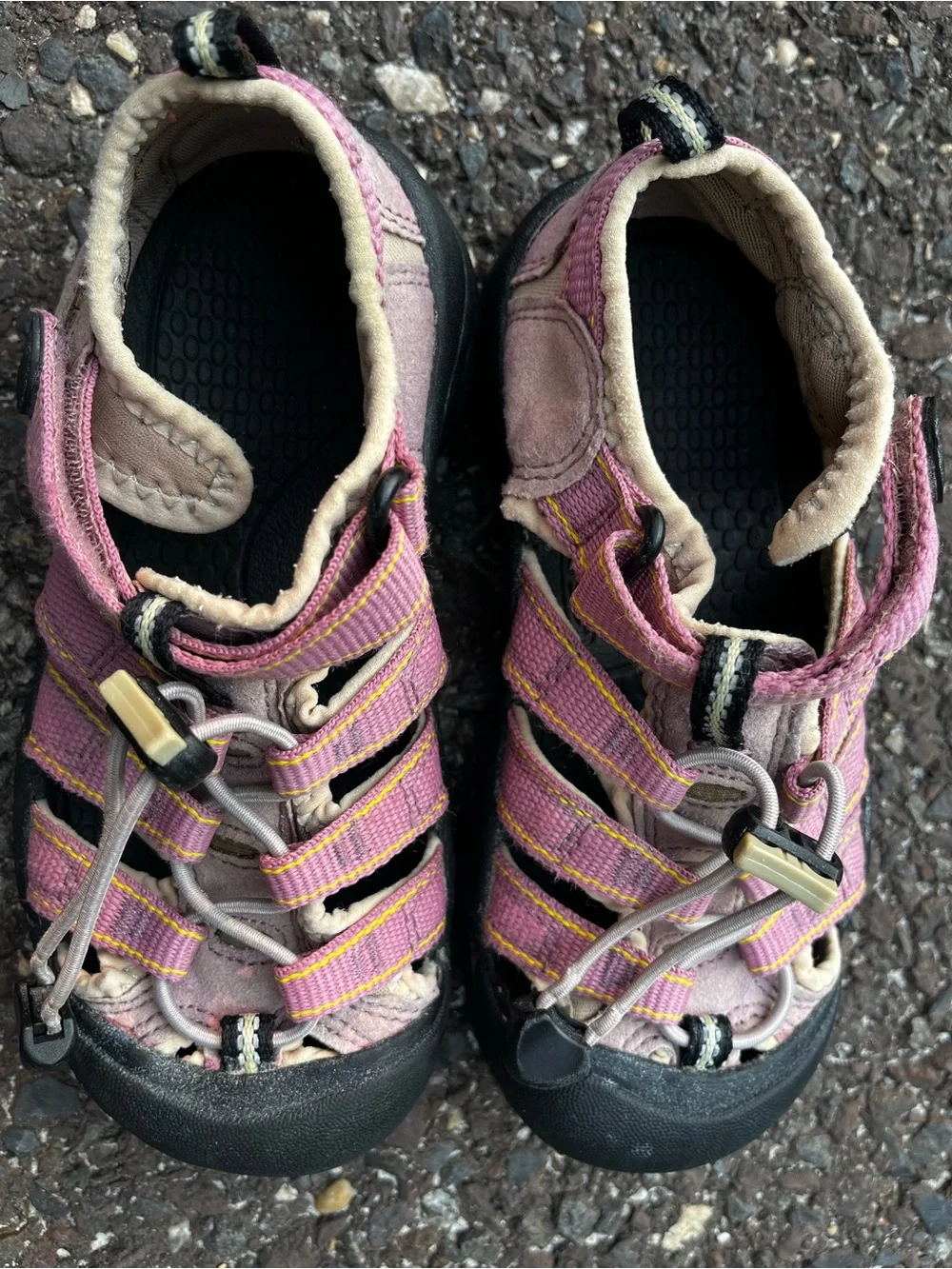 KEEN Newport H2 Pink Waterproof Sandals Kids Size 12C EU 30